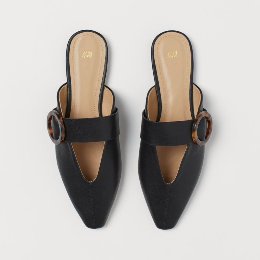 H & M pointed toe flat mules